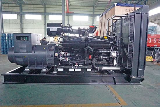 QSK38-G5重慶康明斯1000KW柴油發(fā)電機(jī)組